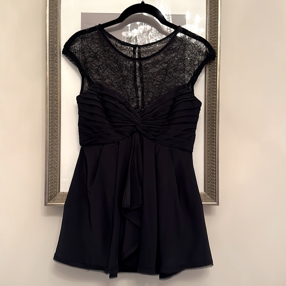 NWT BCBG MaxAzria Black Lace Top Sz 0 $198